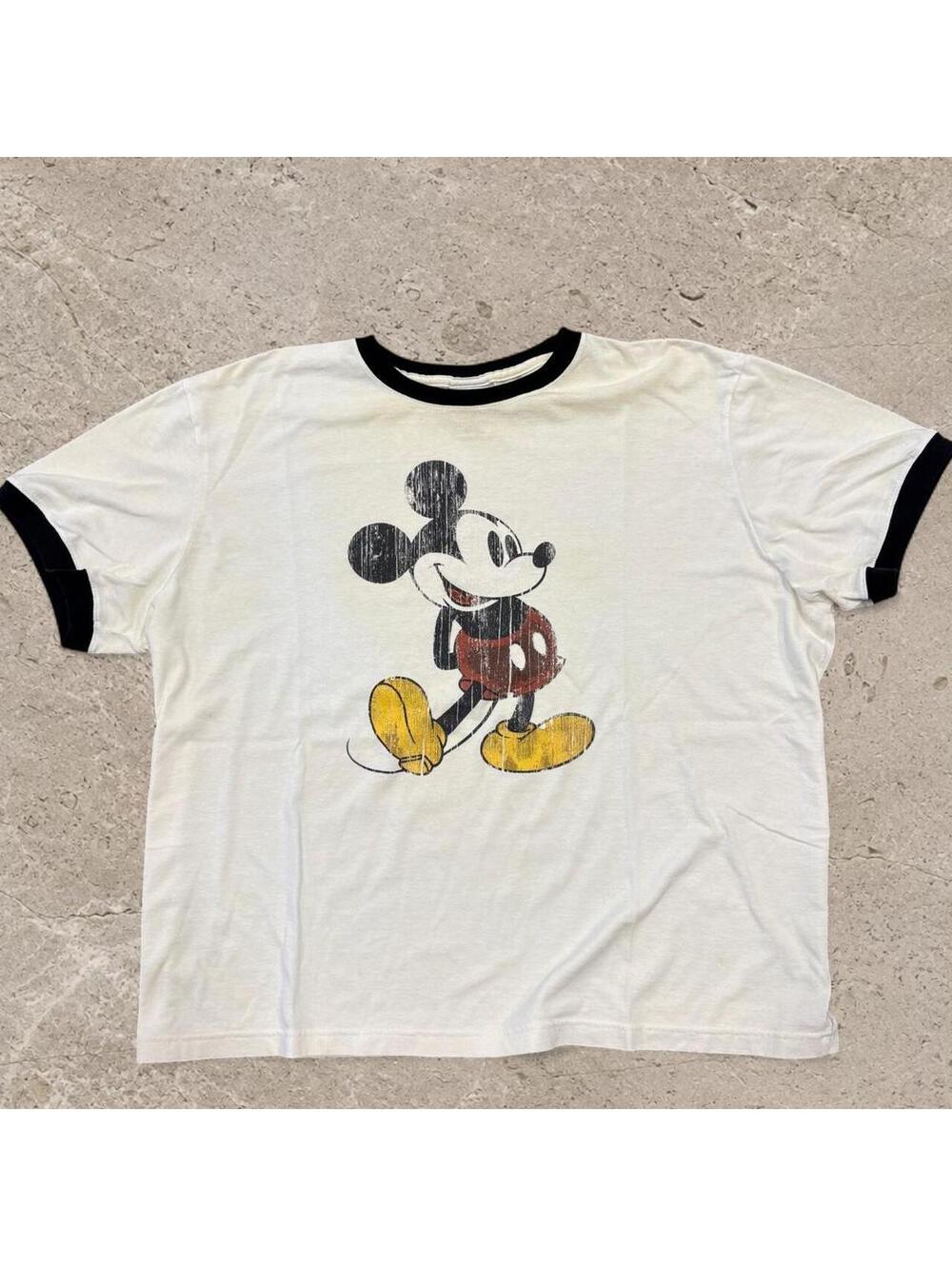 Fire vintage Mickey Mouse 90s ringer tee